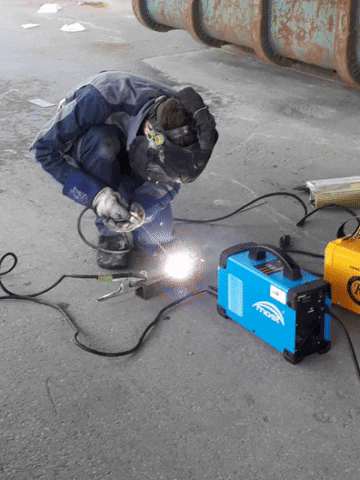 MarketerSolik giphygifmaker most welding welder GIF