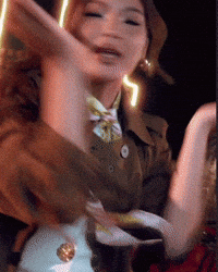 Bini Colet GIF