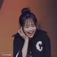 Kim Jiwoo Loona Chuu GIF