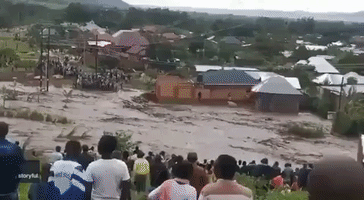 People Flee as Floodwaters Sweep West Uganda Town