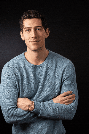 ariraptis giphygifmaker giphyattribution GIF