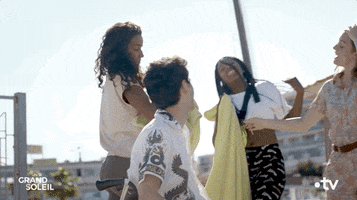 Fun Lol GIF by Un si grand soleil