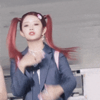 K Pop Ive GIF