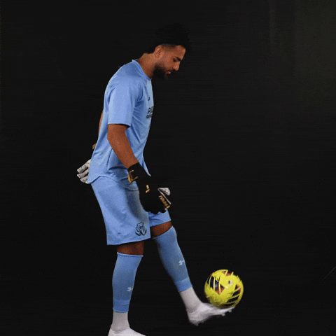Soccer Kiss GIF by Purdue Fort Wayne Athletics