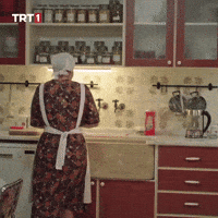 Ezgi Mola Cleaning GIF by TRT