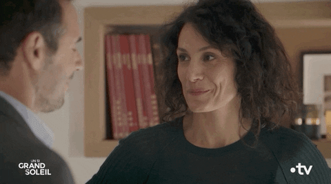 GIF by Un si grand soleil