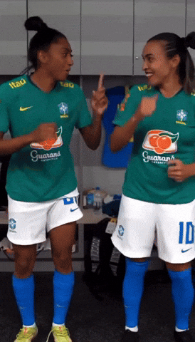 marimonts13 giphyupload GIF