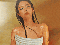 Go Jennie Kim GIF