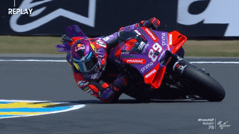 Motorcycle Racing Wow GIF by MotoGP™