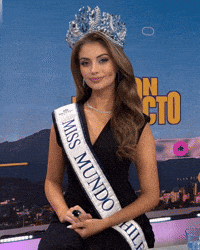 Ignacia Fernández GIF