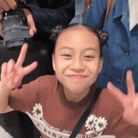 Ellexy13 GIF