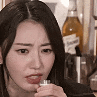 Helmets kpop idol sakura le sserafim GIF