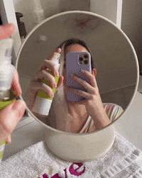 Skincare Mirror GIF by @sernaiotto