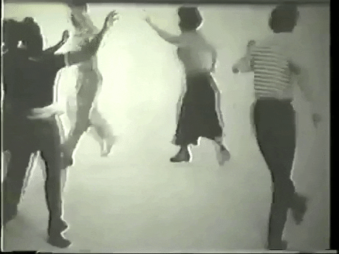 ShakeThatSwing giphygifmaker bigapple GIF