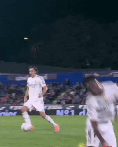 Real Madrid Dive GIF