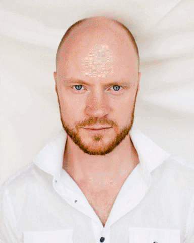 CaidMcLean giphygifmaker book dreamer kniha GIF