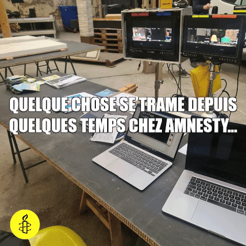 Amnesty_Switzerland giphygifmaker humanrights curious teaser amnesty amnestyinternational GIF