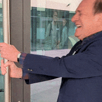 Door Let GIF by Die Linke Schwelm