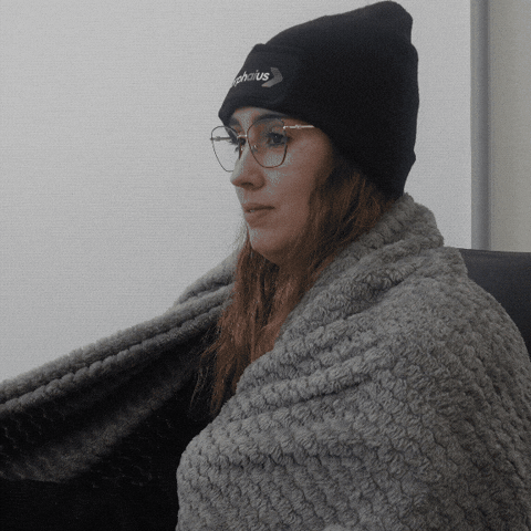 Morphaius giphyupload blanket plaid hiver GIF