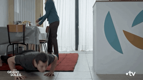 Pump Eliott GIF by Un si grand soleil