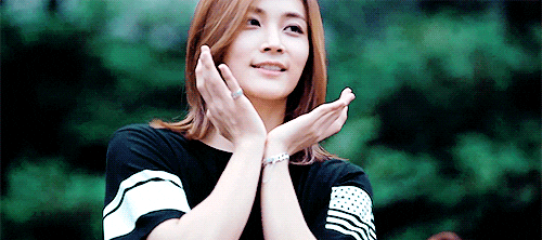 jeonghan GIF