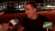 Playa Lol GIF by Alguna Pregunta Més?