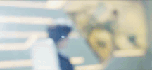 wei wei yi xiao hen qing cheng GIF