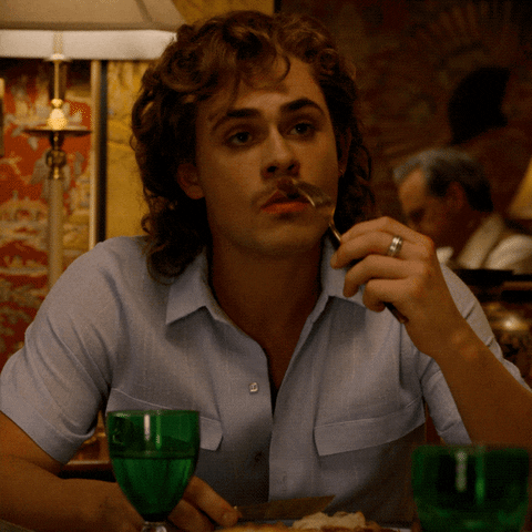 NetflixES giphyupload netflix strangerthings netflixes GIF