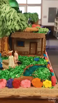 Foodie Family Create Wizard of Oz Themed Gingerbread House