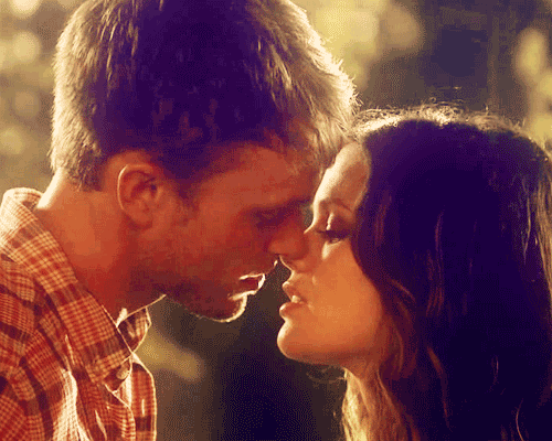hart of dixie GIF