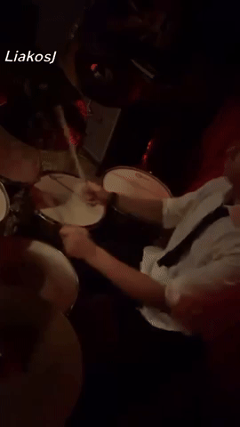 LiakosJ giphyattribution music giphycreatortest studio GIF