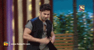 varun dhawan kapil sharma show ep 86 GIF by bypriyashah