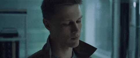 artemzamashnoy giphyupload anime film red GIF