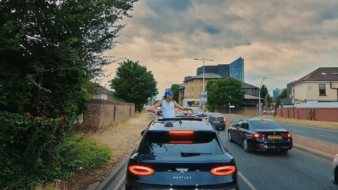 Fans Restaurant GIF by D-Block Europe