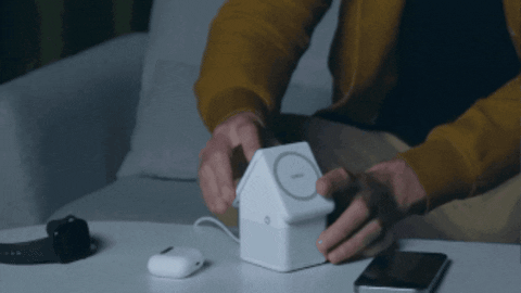 6469f2d6191e4b7892f8ffbb862c6395 giphygifmaker GIF