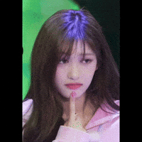 Leeseo GIF