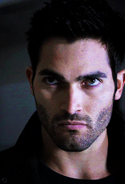 derek hale GIF