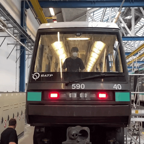 Train Hello GIF by RATP