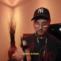 Daniel Ec GIF