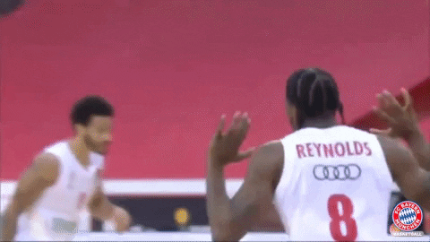 Bayern Munich Cheer GIF by FC Bayern Basketball