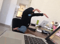 Happy Dance GIF by MTARGET