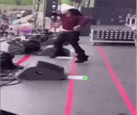 pobzo hype singing concert crowd GIF