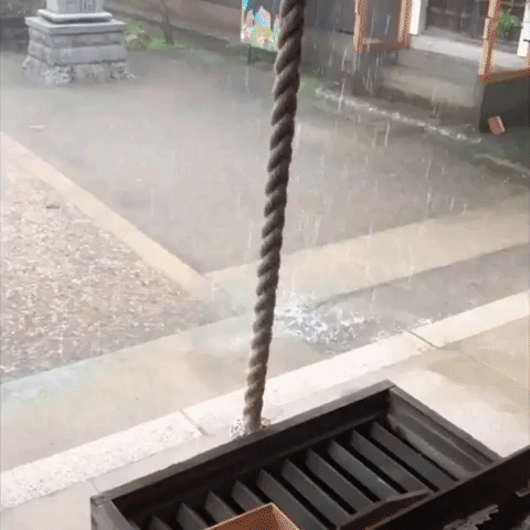 Torrential Rain Falls on Nanao City Shrine