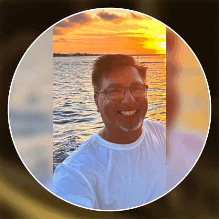 luisherrerarw giphygifmaker giphyattribution GIF