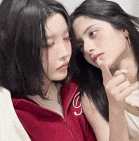 Aria Xin GIF