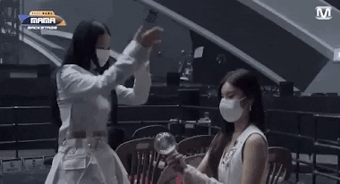 KPOPLOVENET giphyupload GIF