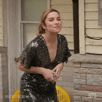 Sassy Pop Tv GIF by Schitt's Creek