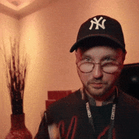 Daniel Ec GIF