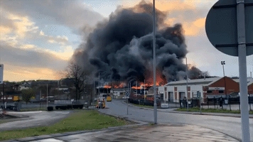 Large Fire Prompts Response From 100 Firefighters in Yorkshire's Bradford