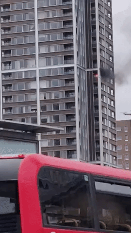 Dozens of Firefighters Dispatched as Fire Breaks Out at Apartment Building in London